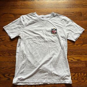 New Era Philadelphia Eagles NFL Sao Paulo 2024 Game T-Shirt White Size L